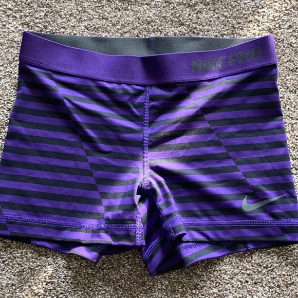 COPY - Nike pro shorts